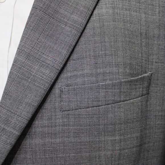 Banana Republic Gray Plaid Blazer Sport Coat 100% Wool Tailored Fit Men Size 42R - Picture 2 of 14
